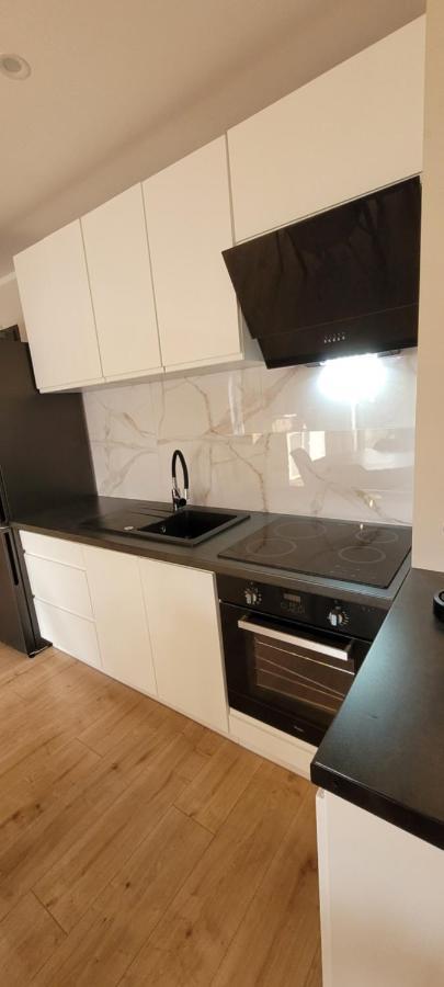 Sloneczny Apartament Z Ogrodkiem Gdańsk Exteriör bild