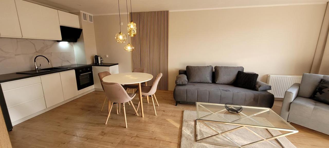 Sloneczny Apartament Z Ogrodkiem Gdańsk Exteriör bild